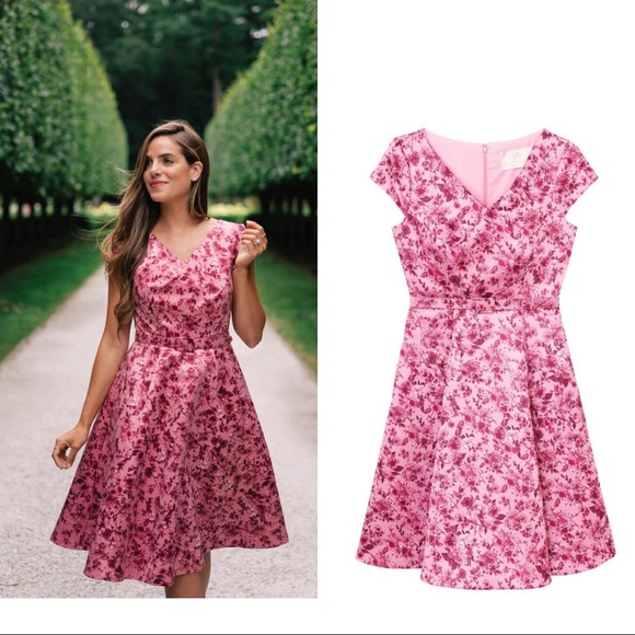 NWT Gal Meets Glam Elle Rose Floral Belted Dress 0 - Picture 2 of 13